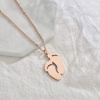 Lateefah Hot Selling Accessories Stainless Steel Laser Engraved Baby Name Necklace Pendant Simple Smooth Foot Jewelry