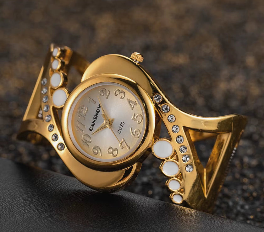 Special Fashion Female Watches Women Bracelet Watch Quartz Crystal Luxury Reloj Rhinestone Eleagnt Mujer Saati Feminino Relogio