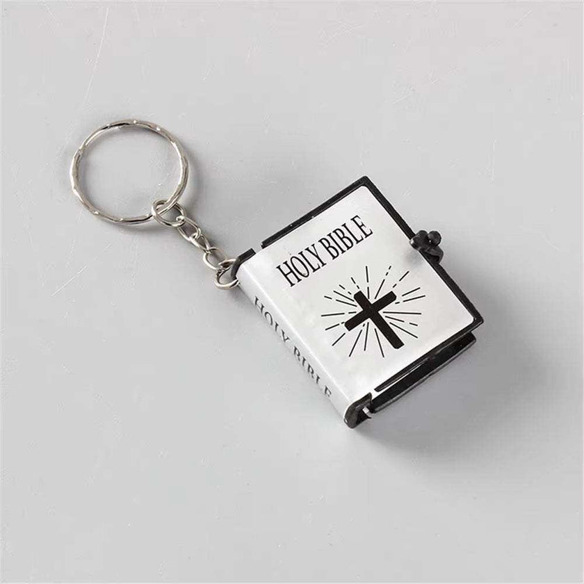  Style Gold Color Mini Holy Bible Keychain Real Paper Can Read Key Chain Pendant Keyring Fashion Religious Jewelry A865