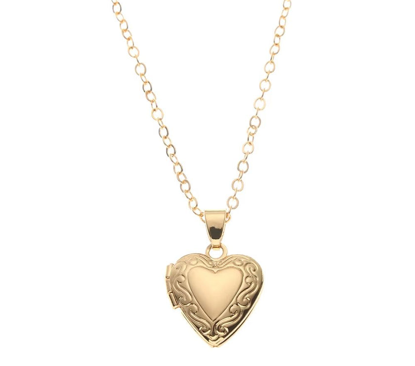 Love Heart Secret Message Locket Necklace Pendant DIY Photo Picture Locket Vintage Gift for Lover Couples Custom Message