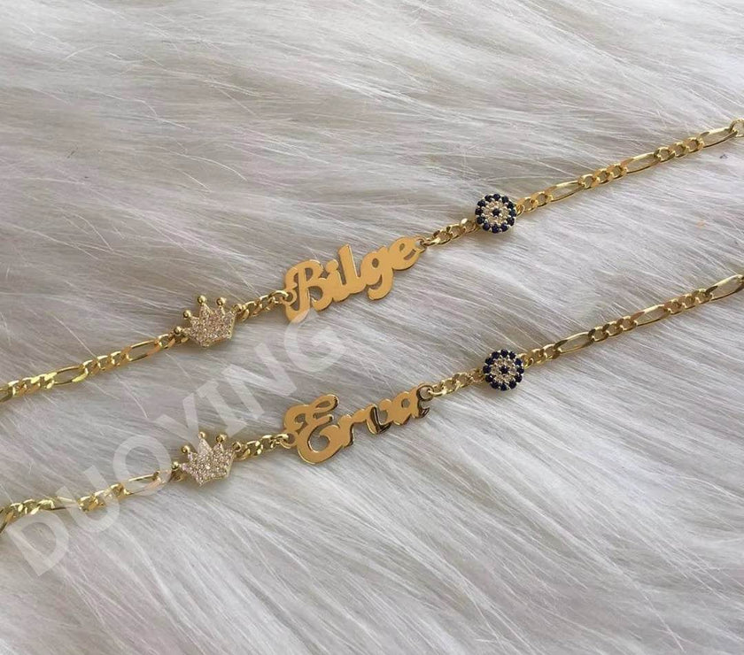 Custom Baby Name Necklaces Personlized Zircon Footprint Nameplate Bar Bracelet Letter Engraved Cute Brooch Pin Jewelry