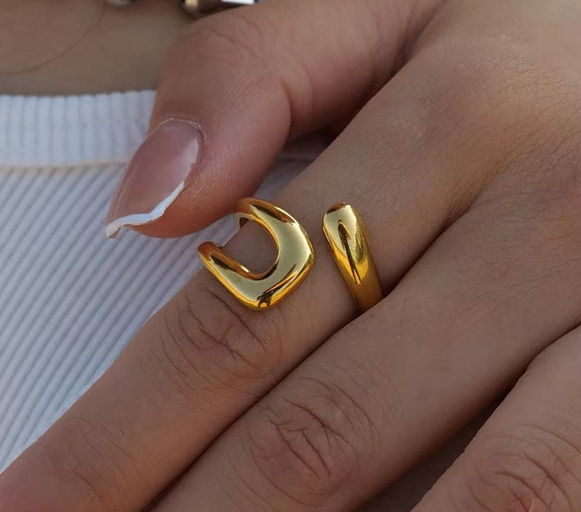 Uworld Stainless Steel Geometric Hollow Layered Wide Ring Metal Texture Waterproof Daily Simple Stylish Golden Jewelry for Women