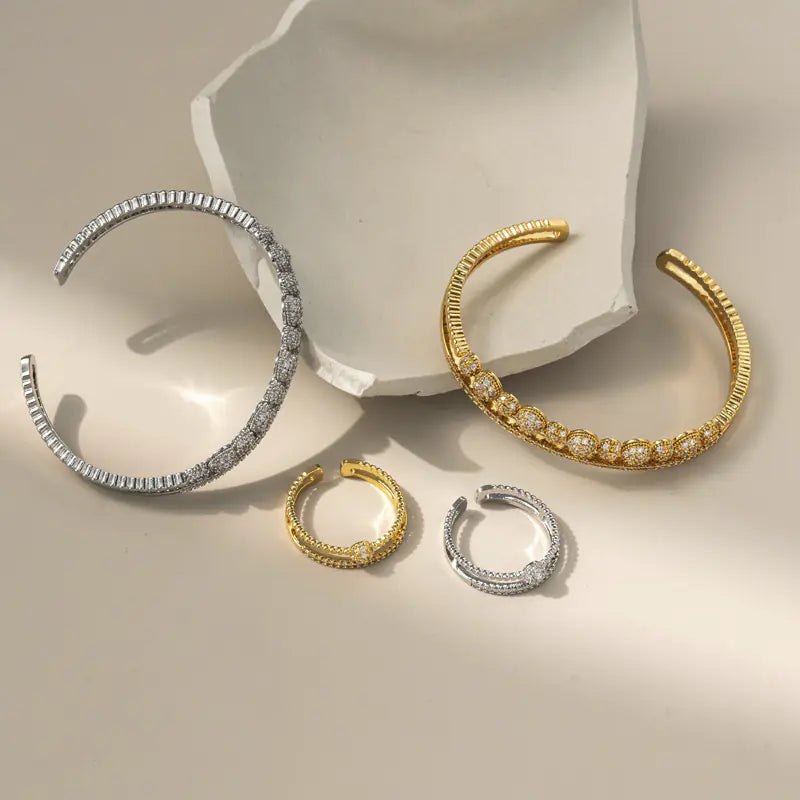 Hollow Open-end Niche Design Ring for Women