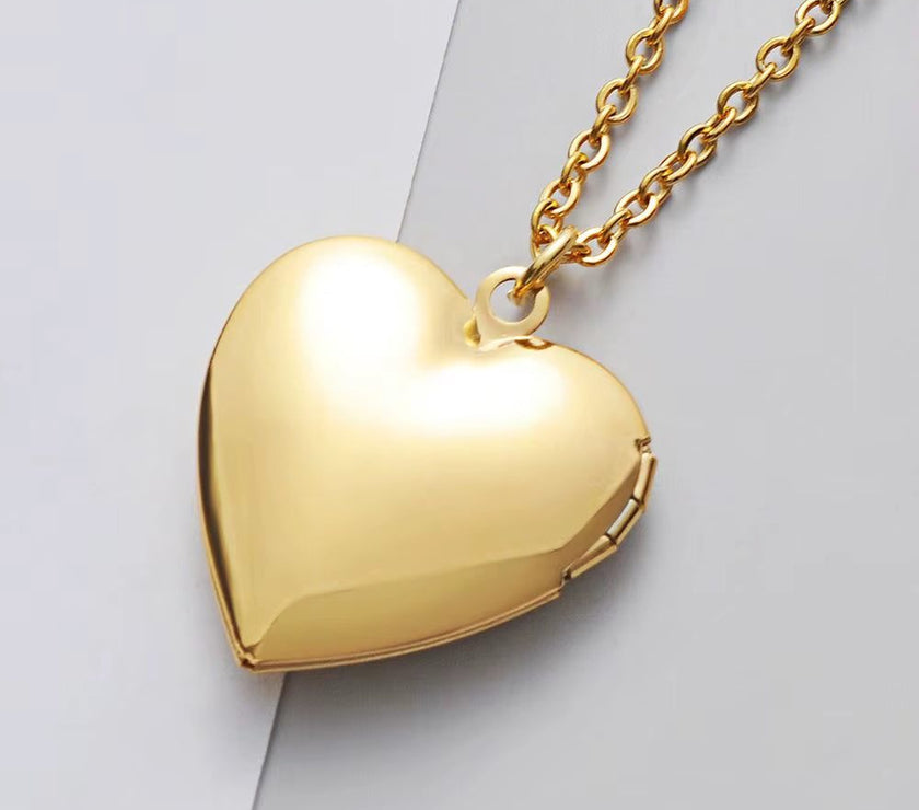 Love Heart Secret Message Locket Necklace Pendant DIY Photo Picture Locket Vintage Gift for Lover Couples Custom Message