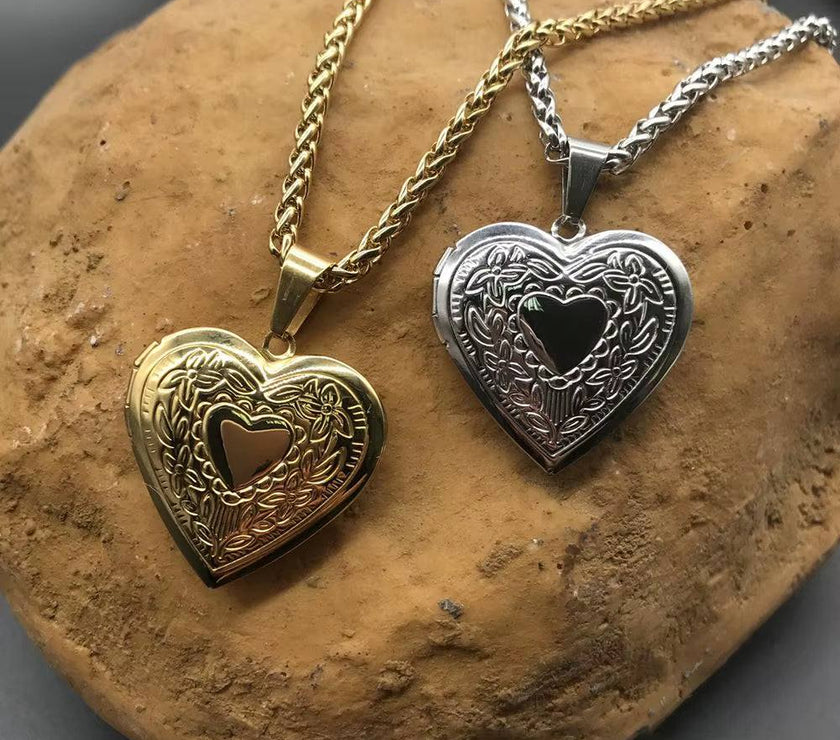 Love Heart Secret Message Locket Necklace Pendant DIY Photo Picture Locket Vintage Gift for Lover Couples Custom Message