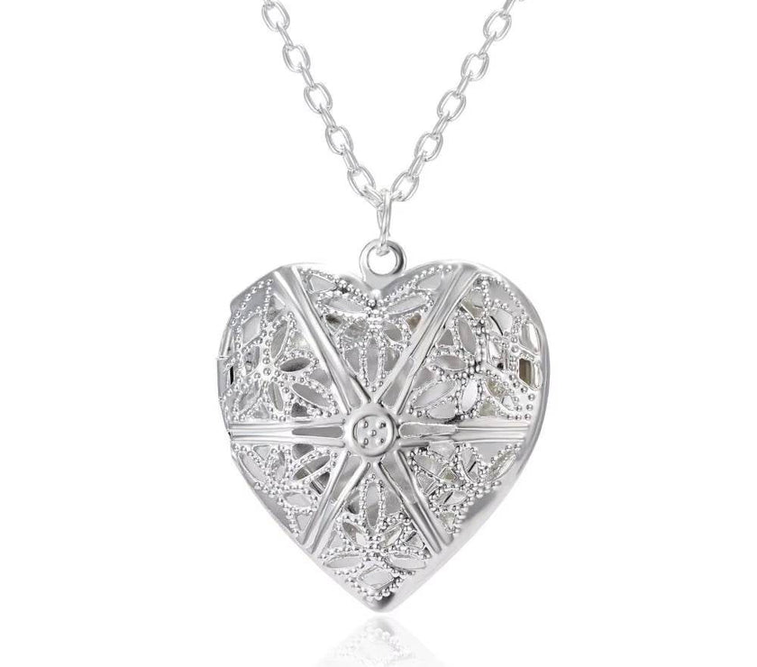Love Heart Secret Message Locket Necklace Pendant DIY Photo Picture Locket Vintage Gift for Lover Couples Custom Message